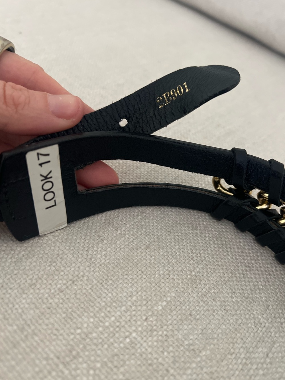 Gold Chain & Italian Leather Vintage Belt - Oscar de la Renta Runway Sample XS - Picture 5 of 9